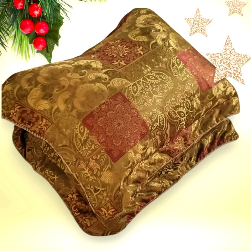 Pem America 2 Pillow Shams Green Gold Burgundy. Size 19